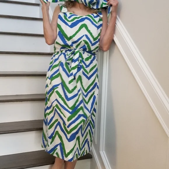 VINTAGE Doncaster Sun Dress with Wrap or Head Scarf, Size 12, $48 - Picture 8 of 14